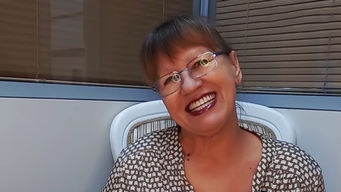 Жевать и улыбаться, не стесняясь 😄
